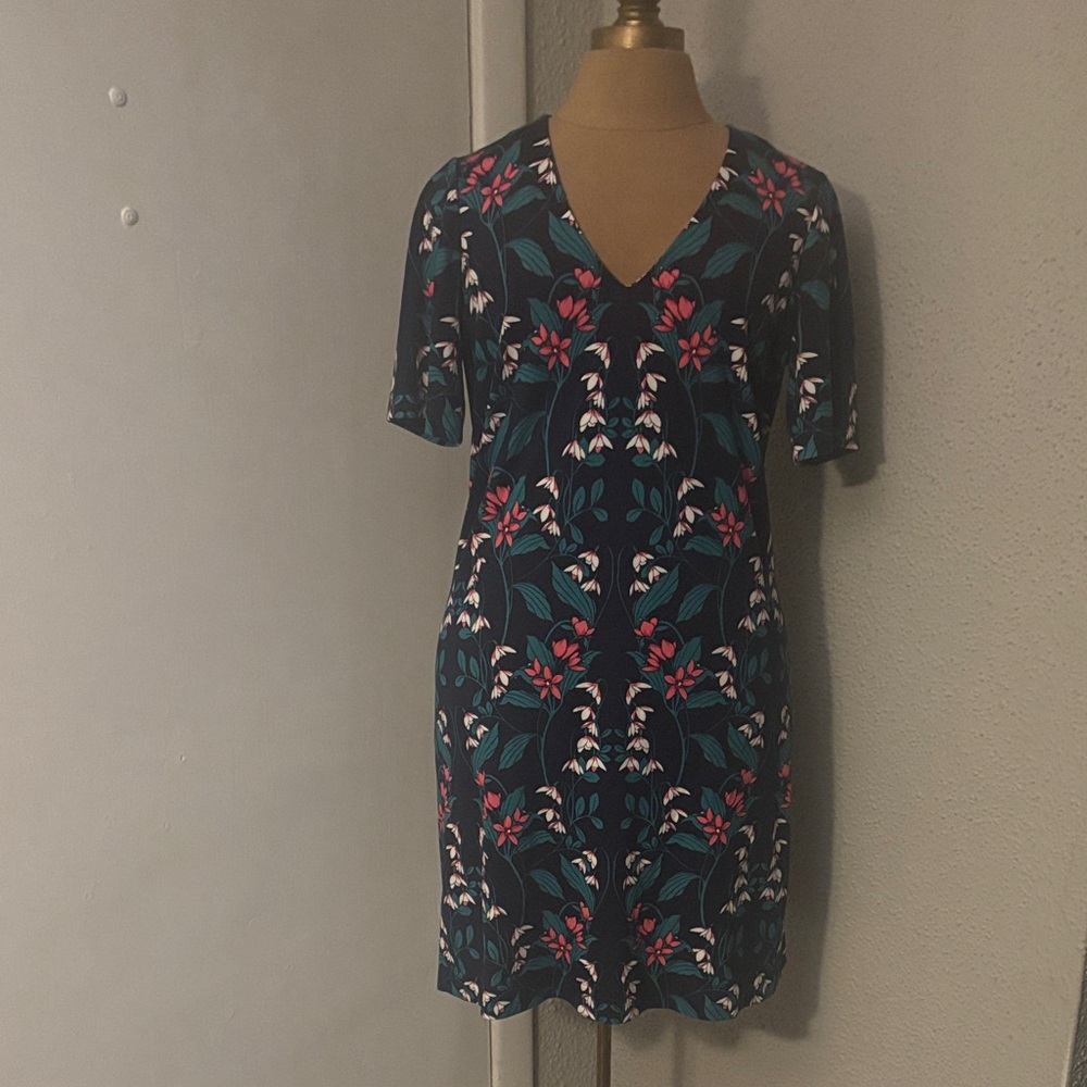 Draper James Navy Floral Hedges V-Neck Knit Shift Dress S Bloomcore Casual Print